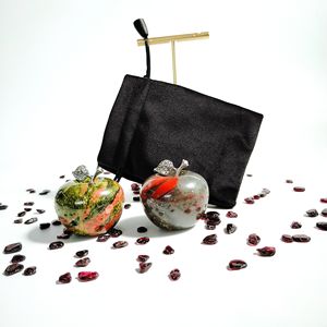 HZ prodotto benefico cristallo intaglio a mano mela in pietra di sangue naturale africano regalo di mela in vendita decorazioni natalizie - Product Image 5