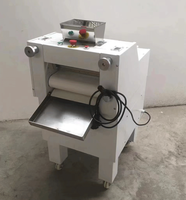 Machine à mouler la pâte à pain électrique automatique Ligne de production roulante pour boulangerie Utilisation en restaurant Nouvelle condition Farine Oeuf Ingrédients
