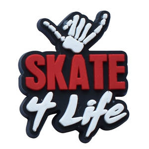 Nouveaux sabots décorations planche à roulettes sérieux pour hommes femmes enfants chaussures de sport breloques chaussures breloques concepteur breloques décorations de chaussures - Product Image 6