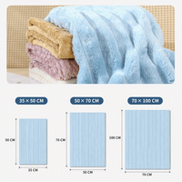 Couverture pour animaux de compagnie lavable en polaire corail, tapis de couchage pour chien et chat, coussin épais et chaud pour toutes les saisons, maison et voyage