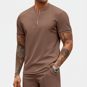 Logotipo personalizado de verano para hombre de entrenamiento de fútbol Jogger pantalones cortos conjunto para los hombres de 2 piezas traje de camiseta y pantalones cortos conjunto - Product Image 1