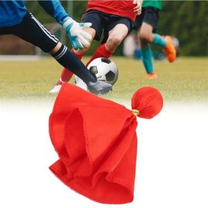 Drapeaux de défi jaunes et rouges en polyester de qualité supérieure pour arbitres de football, toutes tailles, personnalisables, pour pénalités de football - Product Image 6