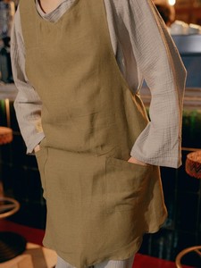 Tablier de cuisine en lin lavé à la pierre, réversible, fait main, avec poches et bretelles croisées, color block - Product Image 3