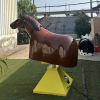 Venta al por mayor de arena inflable y un caballo mecánico Maquinaria ecuestre Simulador de competición Rodeo Horse Bucking Horse