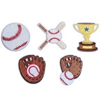 Nouvelle broderie thermocollante mignonne sur le thème du baseball pour t-shirts, vestes et casquettes de baseball.