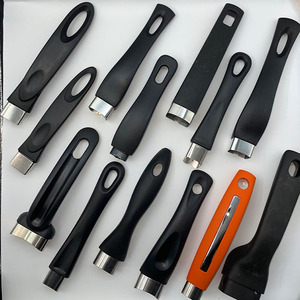 Đồ Nấu Nướng Nồi Xử Lý Chịu Nhiệt Màu Đen <span class=keywords><strong>Pan</strong></span> Dài Xử Lý Phổ Thay Thế Xử Lý Cho Chậu Và Chảo - Product Image 2