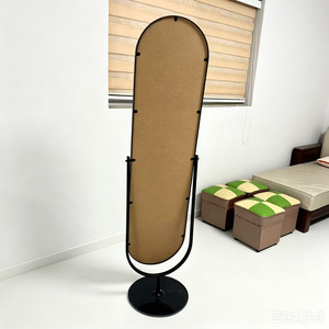 <span class=keywords><strong>Miroir</strong></span> sur pied pleine longueur personnalisé et élégant avec cadre métallique doré et <span class=keywords><strong>angle</strong></span> réglable pour salon - Product Image 5