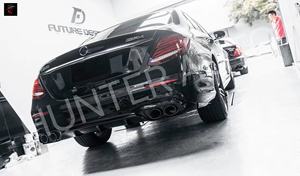 Pièces automobiles au <span class=keywords><strong>prix</strong></span> d'usine pour Mercedes-Benz Classe E W213 <span class=keywords><strong>E53</strong></span> Mise à niveau vers E63 <span class=keywords><strong>AMG</strong></span> Diffuseur arrière avec embouts d'échappement - Product Image 2