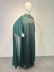 Nouvelle arrivée : Abaya cape vert émeraude lourde ornée de perles 3D, col montant, ourlet large et ample, robe de soirée élégante longue - Product Image 6