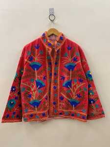 เสื้อแจ็คเก็ตกำมะหยี่สไตล์ชาติพันธุ์ ลายสัตว์ ปักลาย ซูซานี สำหรับฤดูหนาว ระบายอากาศได้ดี ติดกระดุม เหมาะสำหรับเทศกาล  เสื้อโค้ทสไตล์อุซเบก โบฮีเมียน เสื้อคลุม - Product Image 1