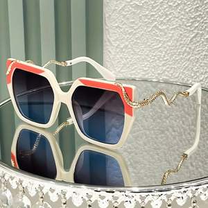 Gafas de Sol Cuadradas Extra Grandes con Montura Grande y Patas de Serpiente, Coloridas, con Protección UV400, con Logotipo Personalizado 2025, para Mujer - Product Image 4