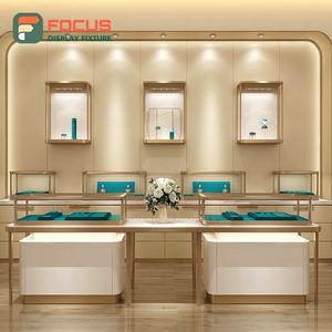 Comptoir de Bijouterie en Bois Haut de Gamme avec Vitrine en Verre et Structure Métallique pour Magasin de Bijoux - Product Image 1