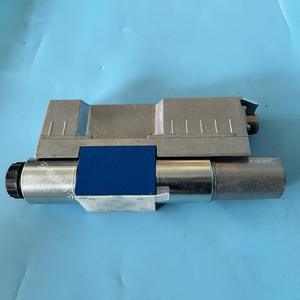 R901496435 4WREE6E32-3X/V/24F1 ตัวควบคุมทิศทางแบบสัดส่วน - Product Image 5