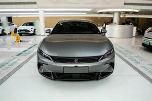 Véhicules électriques familiaux de luxe <span class=keywords><strong>BYD</strong></span> <span class=keywords><strong>Han</strong></span> 2026 à charge rapide - Product Image 2