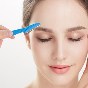 Herramienta de removedor de vello facial de acero inoxidable, maquinilla de afeitar para <span class=keywords><strong>cejas</strong></span>, juego de cuchillos para <span class=keywords><strong>cejas</strong></span> biodegradables, recortadora para mujeres, 3 uds. - Product Image 1