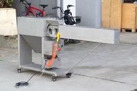 Machine à éplucher les carottes industrielle Dezoton 500W, éplucheur de légumes automatique avec lame tranchante pour la transformation alimentaire commerciale