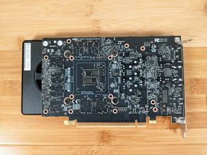 การ์ดจอกราฟิกสำหรับเล่นเกม 3 มิติ รุ่นใหม่ P2000 5GB GDDR5 สำหรับเดสก์ท็อปและเวิร์กสเตชัน ระบายความร้อนด้วยพัดลม PCI Express - Product Image 5