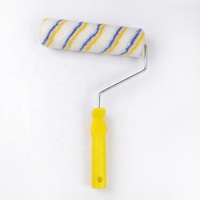 Cepillo de rodillo de poliéster con mango de plástico amarillo de grado Industrial DIY MAXMAN para aplicación de pintura de pared doméstica