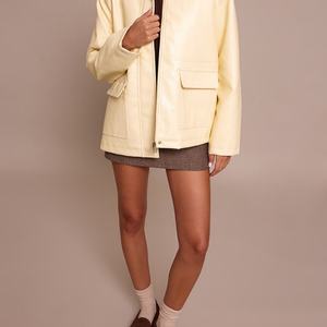 Veste surdimensionnée en similicuir personnalisée, tenue décontractée avec logo, pour femmes et hommes, fabrication en une seule pièce - Product Image 2