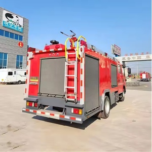 Camión <span class=keywords><strong>de</strong></span> <span class=keywords><strong>Bomberos</strong></span> Isuzu ELF <span class=keywords><strong>de</strong></span> Doble Cabina con Tanque <span class=keywords><strong>de</strong></span> Agua y Espuma <span class=keywords><strong>de</strong></span> 4000L, Mini Camión <span class=keywords><strong>de</strong></span> <span class=keywords><strong>Bomberos</strong></span> para Rescate <span class=keywords><strong>de</strong></span> Emergencia Rural y Municipal - Product Image 4