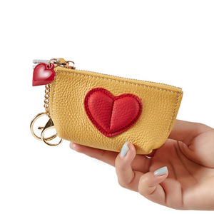 Porte-clés en cuir de vachette première couche, style INS, mignon, avec fermeture éclair, motif cœur, mini porte-monnaie et design rouge à lèvres - Product Image 5