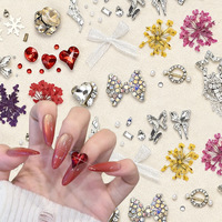 Ensemble de breloques pour ongles en fleurs séchées naturelles, papillons roses, strass et perles pour la décoration des ongles DIY