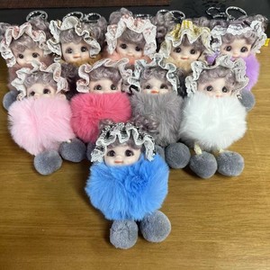 Porte-clés en peluche petit personnage de dessin animé, breloque de sac en peluche, porte-clés de <span class=keywords><strong>voiture</strong></span>, boîte surprise - Adorable cadeau d'anniversaire pour garçons et filles - Product Image 2