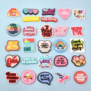 Set vendita fabbrica fatto da te il tuo Logo personalizzato regali per bambini ciondoli all'ingrosso nero bianco lettere <span class=keywords><strong>numeri</strong></span> zoccoli <span class=keywords><strong>scarpe</strong></span> - Product Image 5