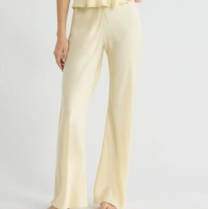 Ensemble de pyjama élégant en satin pour femme, sexy, à fines bretelles, décontracté, taille élastique, respirant, simple, pour l'été - Product Image 2