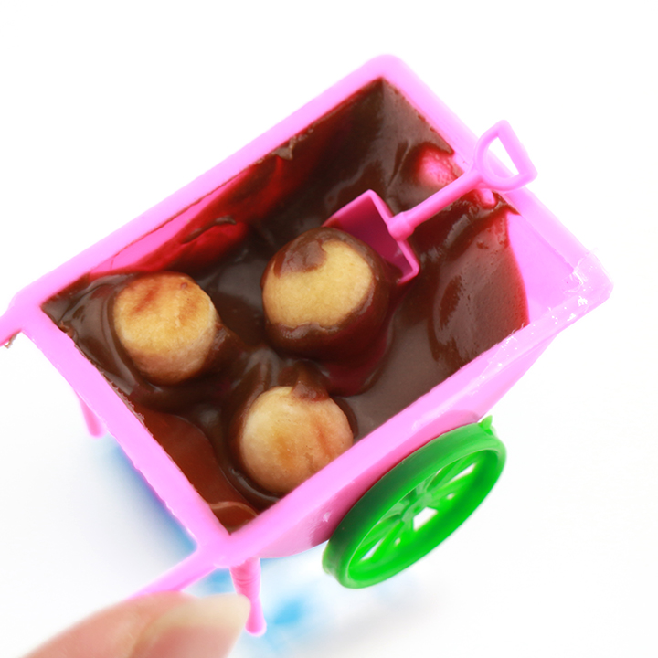 Trolley toy chocolate