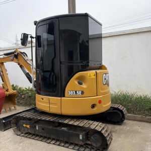 Excavatrice sur chenilles hydraulique Caterpillar Cat 303.5 d'occasion du Japon - Product Image 1