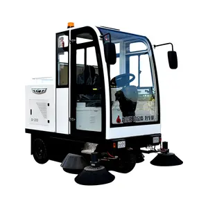 RNKJ Simple Operation Mechanical Cleaning Equipment Ride On Electric Street Sweeper
