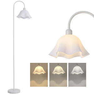 Lámparas de <span class=keywords><strong>Pie</strong></span> de Estilo Nórdico Elegantes, Blancas, de <span class=keywords><strong>Pie</strong></span>, con Forma de Flor de PVC, de Espectro Completo, Estilo Americano Simple, para Sala de Estar, Venta al por Mayor - Product Image 1