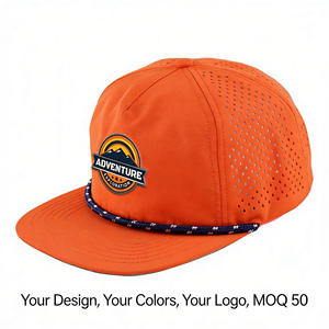 Casquette Snapback non structurée à 5 panneaux, imperméable et respirante, en nylon, style sportif, pour le voyage en extérieur, avec logo en caoutchouc et visière plate - Product Image 1