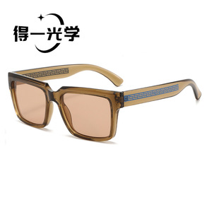 Square <b>Sunglasses</b> Black PC Lens Unisex Trendy Design - Product Image 3