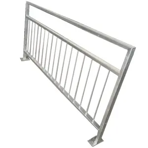 Metal Security Pedestrian Barrier Fence with Base Plate Guard Rail