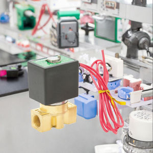 Vanne solénoïde en laiton <span class=keywords><strong>index</strong></span>ée par l'âge 1 4in 1 8in Prise électrique Hoyan PU 02 pour le contrôle du gaz, de l'air, de l'huile, de l'eau, du carburant - Product Image 3