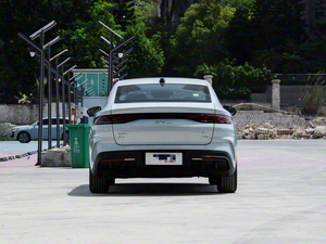 Nuova BYD Qin <span class=keywords><strong>L</strong></span> DM-i PHEV 120km FWD con Sistema di Guida Intelligente e Design di Alta Qualità, Berlina Familiare 4 Porte 5 Posti Qin <span class=keywords><strong>L</strong></span> DM-i 2026 - Product Image 5