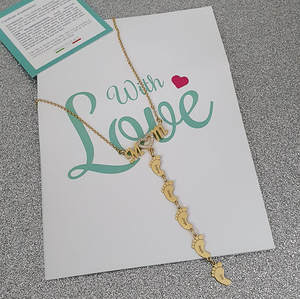 DY mamá gargantilla colgante personalización nombre Zirconia collares incrustaciones personalizadas mamá collar con pies de bebé - Product Image 6