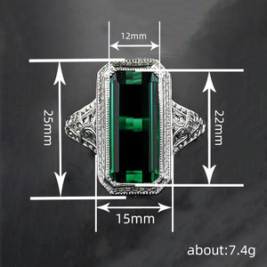 Anello di Lusso da Donna, Elegante Anello Geometrico per Abiti da Sera e Feste - Product Image 4
