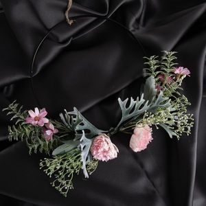 พวงหรีดดอกไม้ประดิษฐ์ CallaFloral พร้อมกวางเขากวางและดอกไม้สีชมพู ตกแต่งผนังรูปครึ่งวงกลม สำหรับตกแต่งบ้านและงานแต่งงาน - Product Image 2