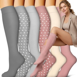 6 paires <span class=keywords><strong>de</strong></span> chaussettes <span class=keywords><strong>de</strong></span> compression graduée en nylon tricoté pour femmes et hommes, pour Noël, Halloween, course à pied, voyage, sport - Product Image 2