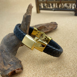 उच्च गुणवत्ता वाले गहने कस्टम उत्कीर्ण लोगो सोना स्टेनलेस स्टील चमड़े के बिंगल गहने पुरुषों के लिए वास्तविक चमड़े के अद्वितीय कंगन - Product Image 6