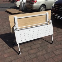 Bureau mobile moderne Table de formation pliante multifonctionnelle avec fonction extensible Table de conférence pliante à épissage