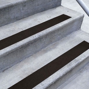 พื้นที่จราจรหนาแน่นเพื่อป้องกันการลื่นล้ม เทปกันลื่นแบบด้านเดียว ทนความร้อน ผลิตจากยางสังเคราะห์คุณภาพสูง - Product Image 6