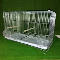 Vente en gros de cage en fil de fer d'élevage de perroquet Pigeon Cage extérieure en fil de métal pour grand perroquet blanc Cage à oiseaux de caille