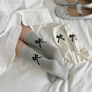Women's Mid Calf Socks With Bow Solid Color Slouch Socks Breathable Sweat Absorbing Regular Casual Socks - Product Image 4