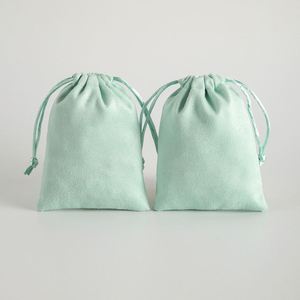 Bolsa de Terciopelo Negra Personalizada al por Mayor con Cordón y Logotipo Impreso, 7x9cm, Contenedor Portátil para Joyas - Product Image 5