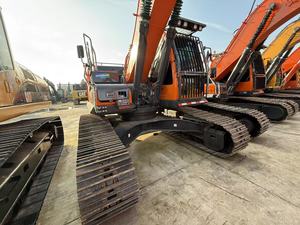 Excavadora Usada Doosan DX300 de 30 Toneladas, Excavadora Hidráulica de Tamaño Mediano, Original de Corea, en Buenas Condiciones, Pocas Horas de Uso, Precio Económico - Product Image 2