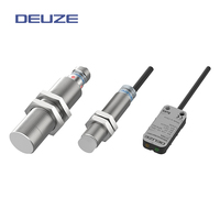 Sensor de proximidad capacitivo universal estándar de 2mm CC M12 diseño de tipo cilíndrico IP67 NPN NO 30V CC de 1/2mm de longitud